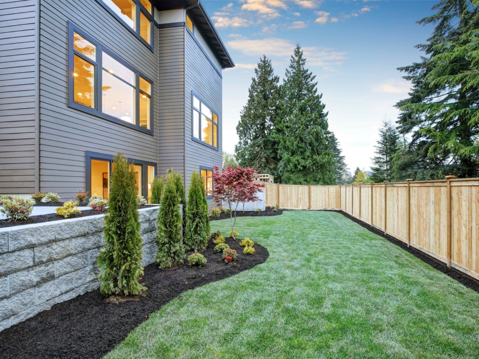 Photo of wood fence - fence estimating software